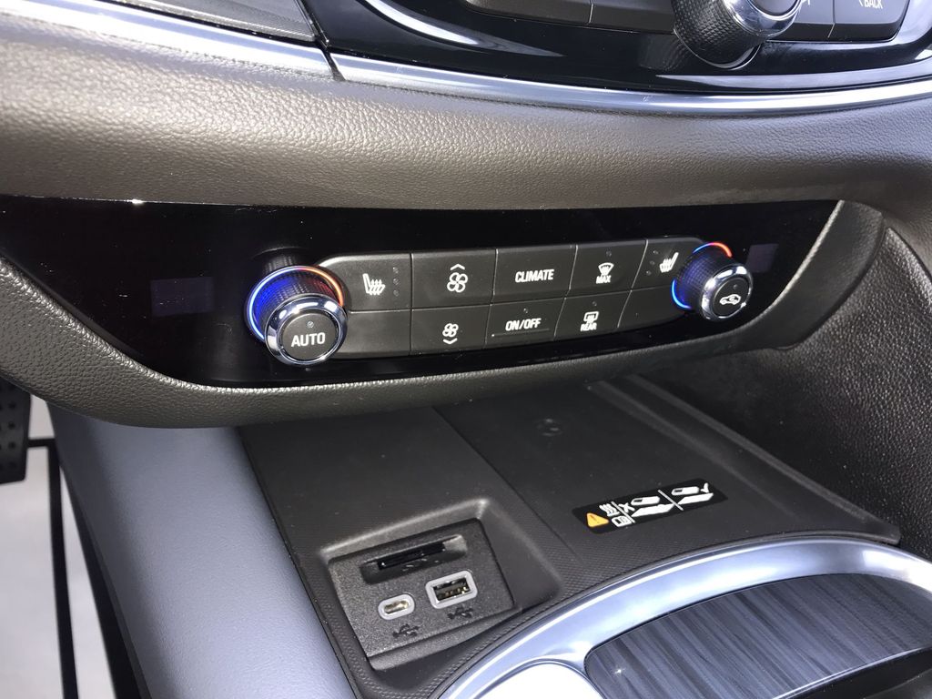 2023 Buick Enclave Essence - Photo 20