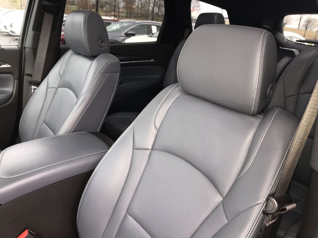 2023 Buick Enclave Essence - Photo 12