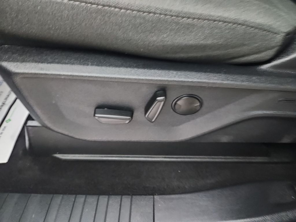 2024 Ford F-150 XLT - Photo 16