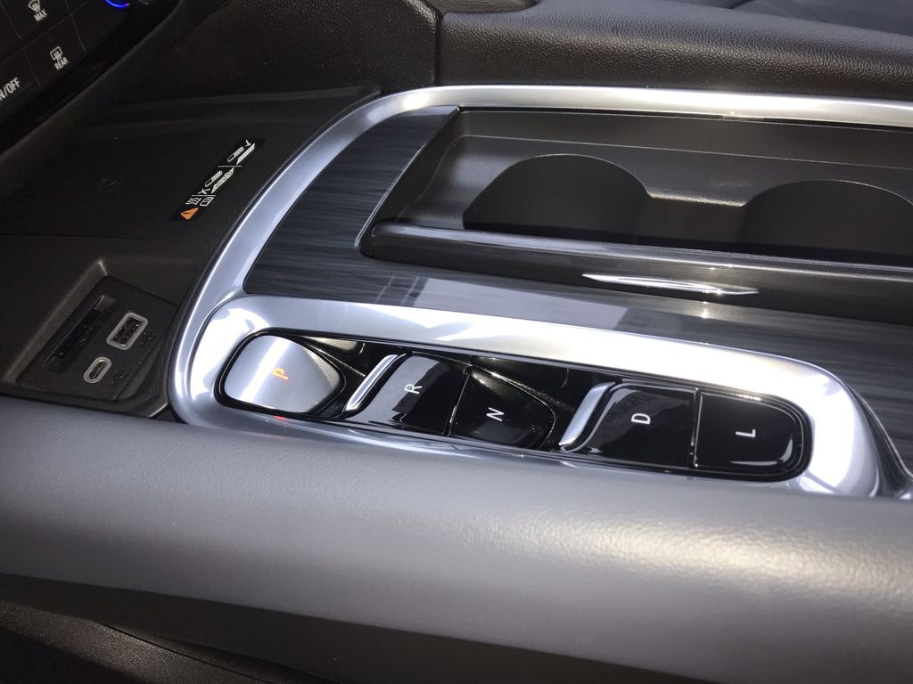 2023 Buick Enclave Essence - Photo 21