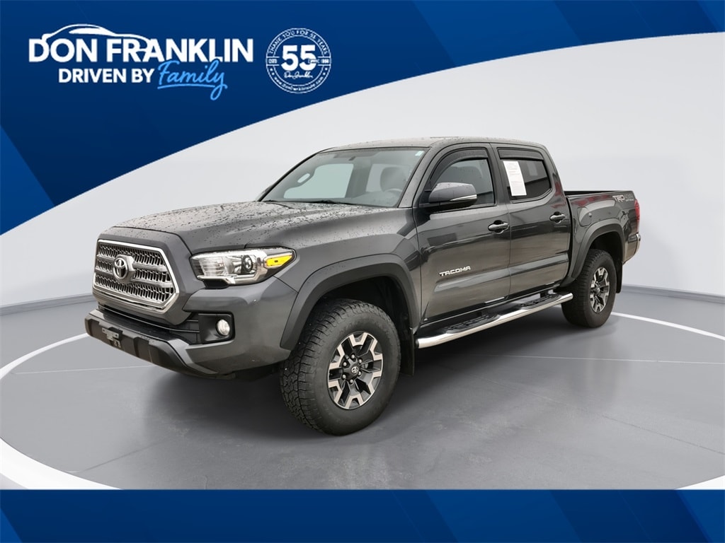 2017 Toyota Tacoma TRD Off Road's photo