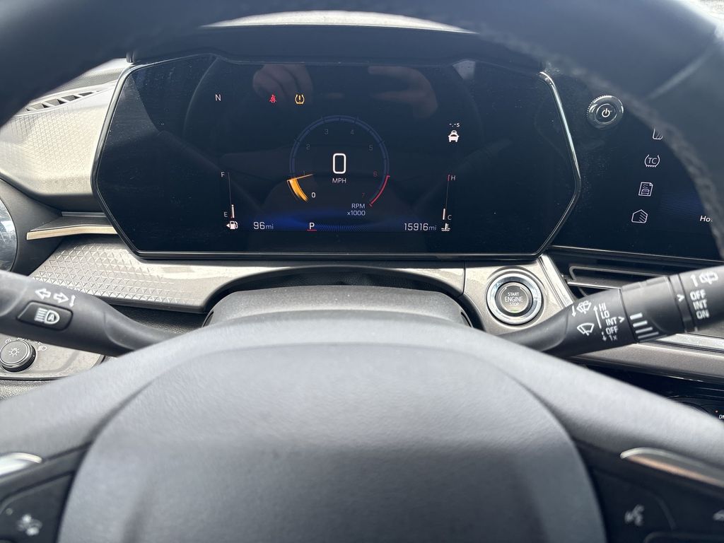 2025 Chevrolet Trax Activ - Photo 11