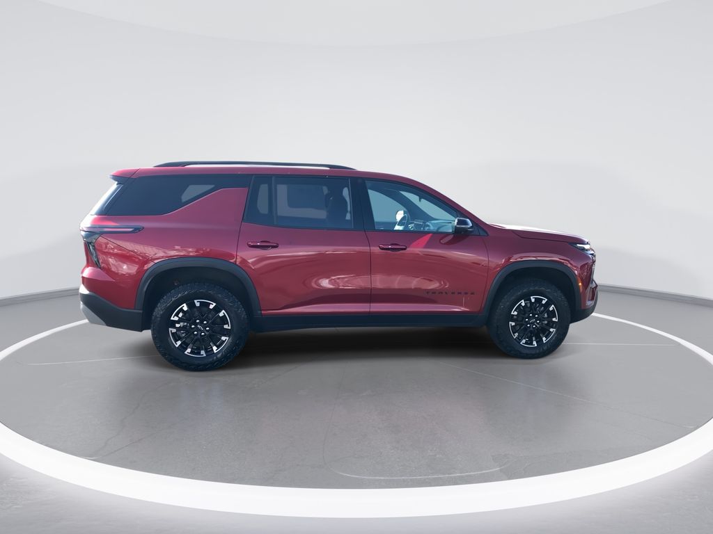 2025 Chevrolet Traverse Z71 - Photo 10