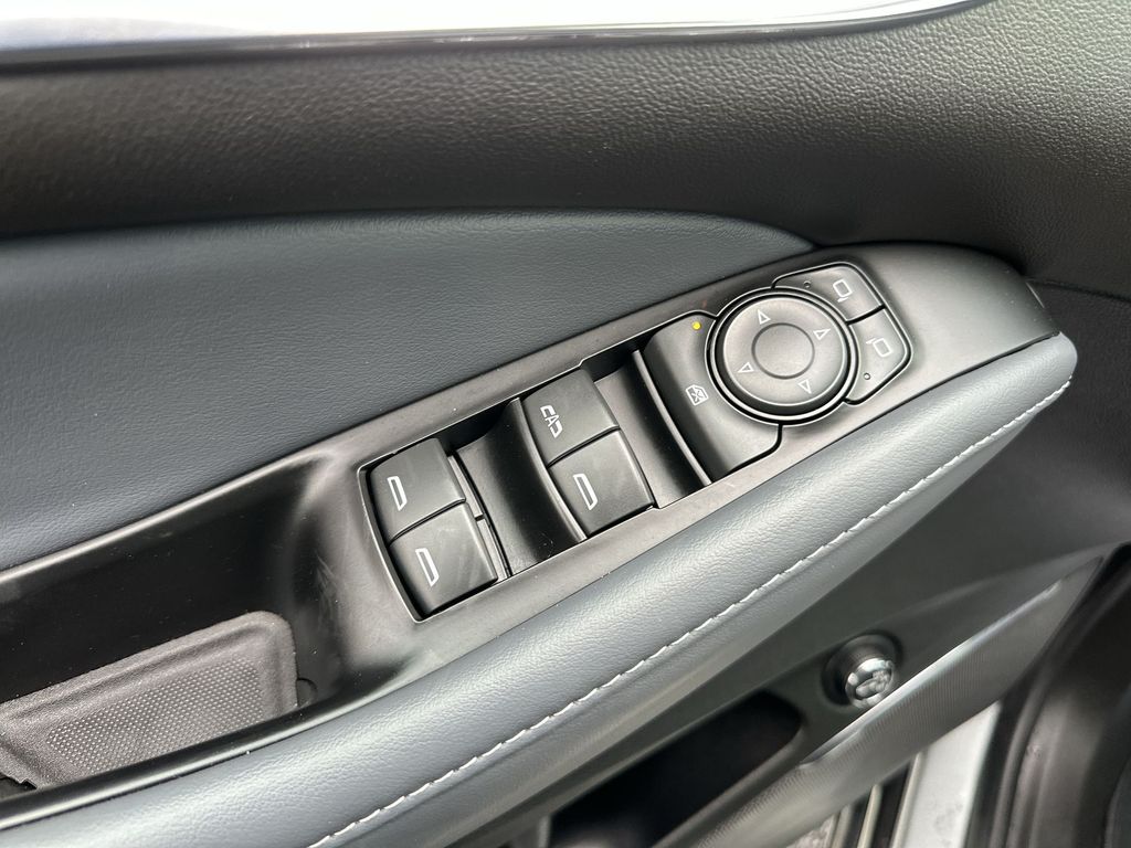 2024 Buick Enclave Essence - Photo 14
