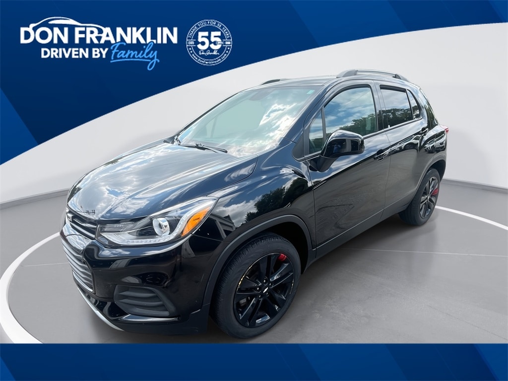 Certified 2022 Chevrolet Trax LT with VIN KL7CJPSMXNB513302 for sale in Columbia, KY