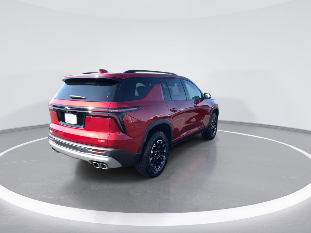 2025 Chevrolet Traverse Z71 - Photo 9