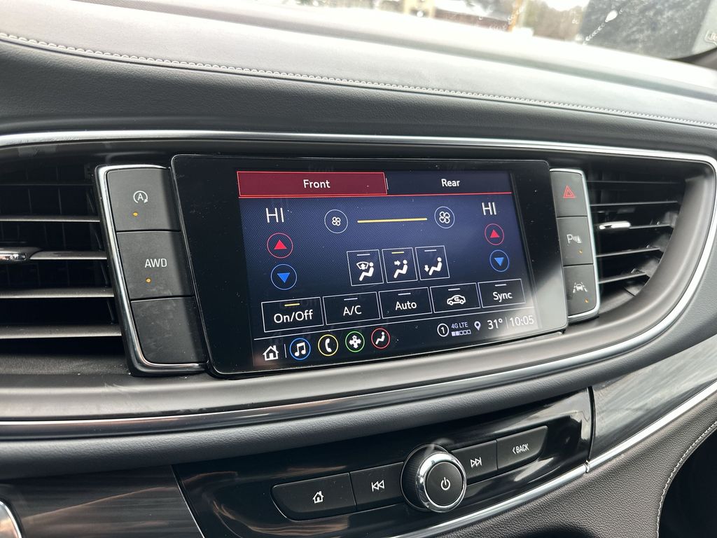 2024 Buick Enclave Essence - Photo 17