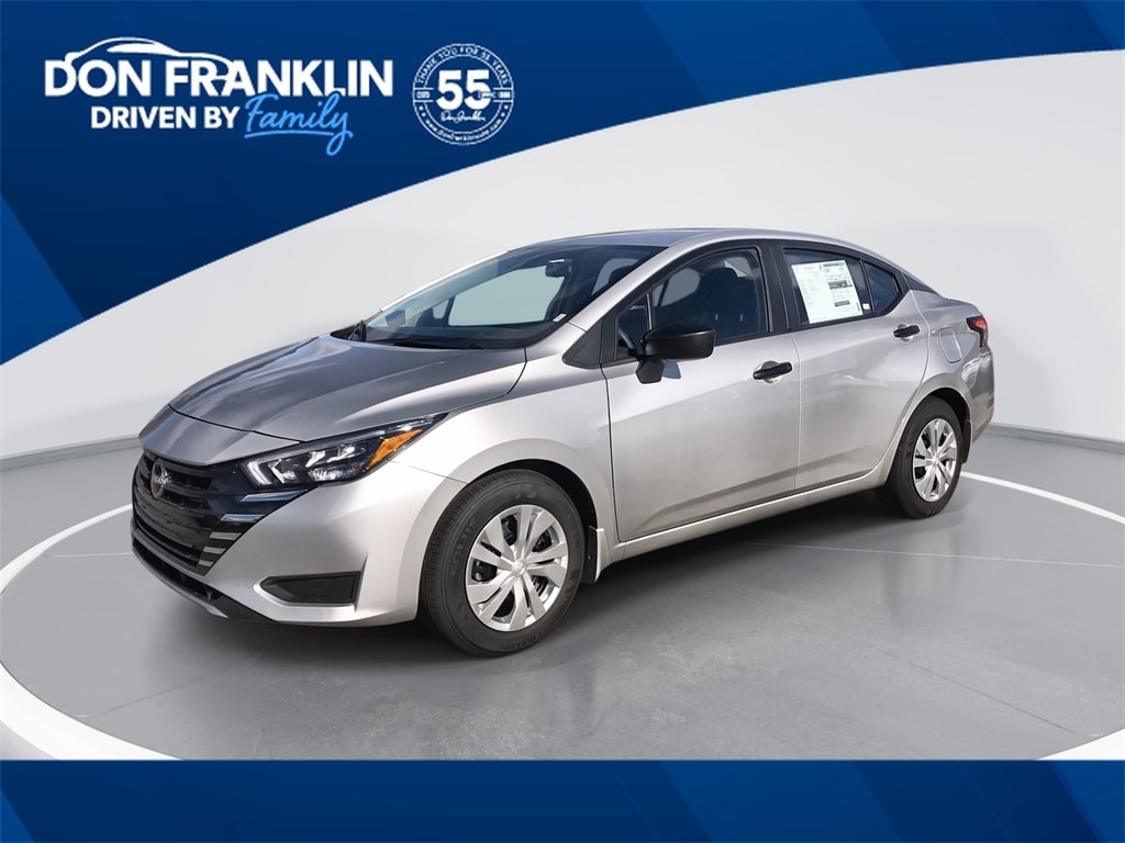 2025 Nissan Versa Sedan S's photo