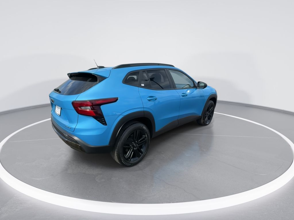 2025 Chevrolet Trax Activ - Photo 9