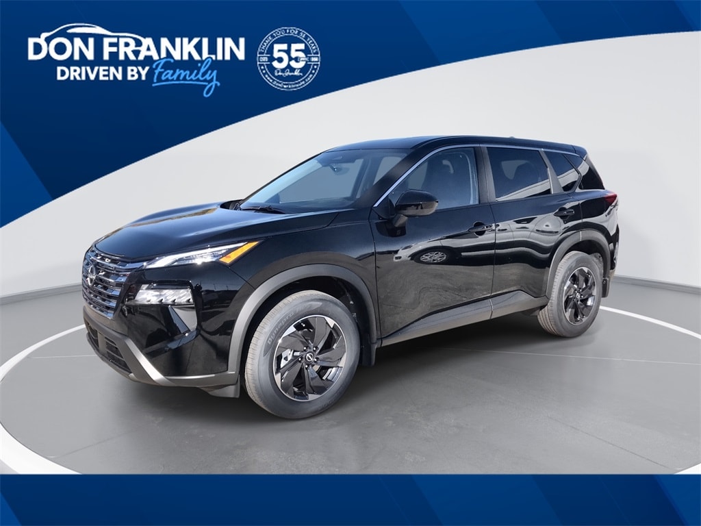 2026 Nissan Rogue SV's photo