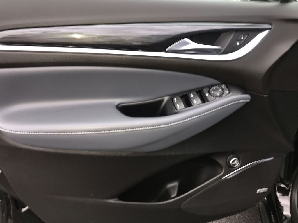 2023 Buick Enclave Essence - Photo 14