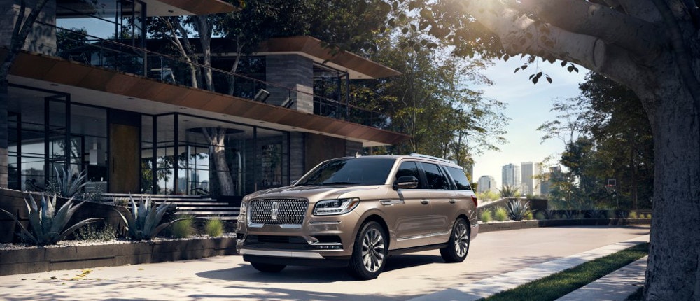 New Brown 2019 Lincoln Navigator