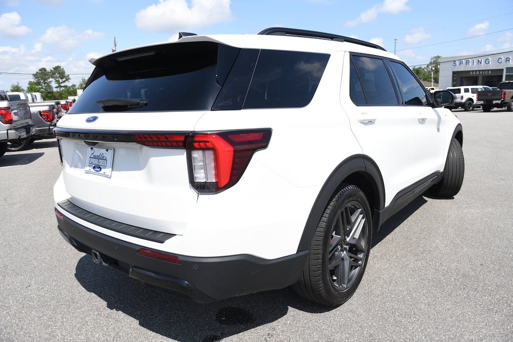 Used 2025 Ford Explorer ST-Line SUV