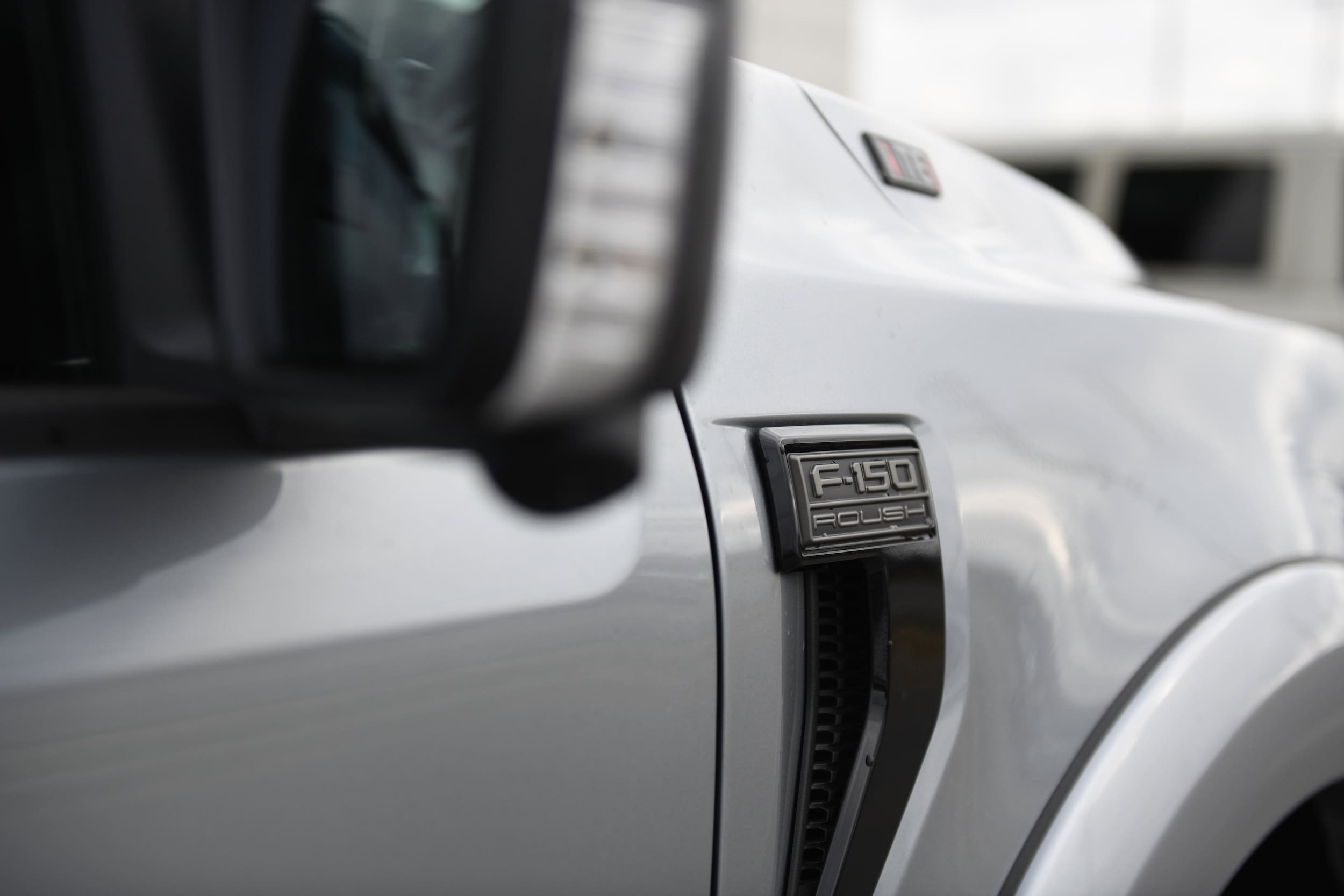 2025 Ford F-150 XLT - Photo 9