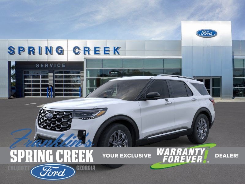 2026 Ford Explorer Platinum's photo