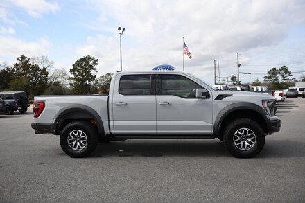 2023 Ford F-150 Raptor Truck SuperCrew Cab