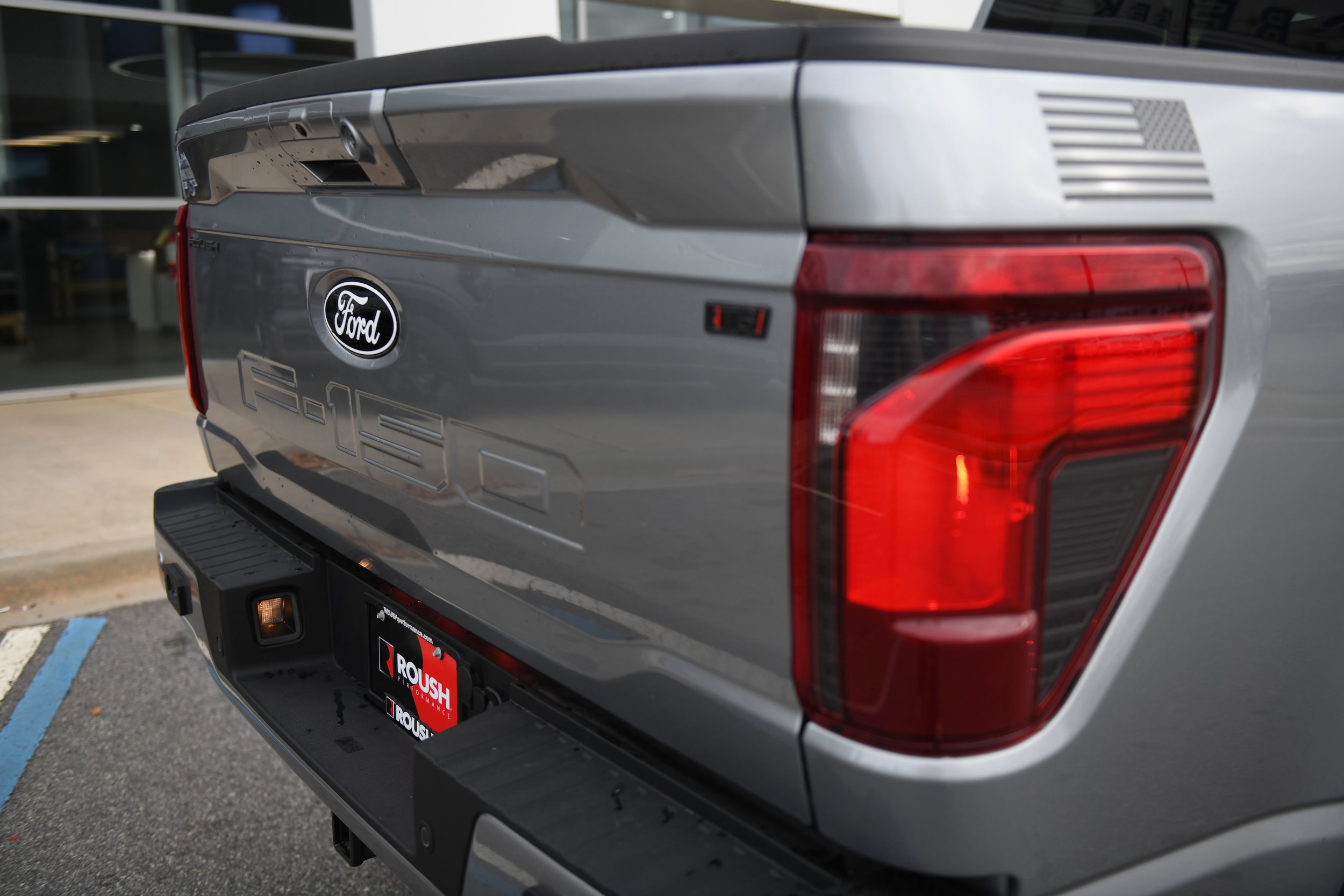 2025 Ford F-150 XLT - Photo 15