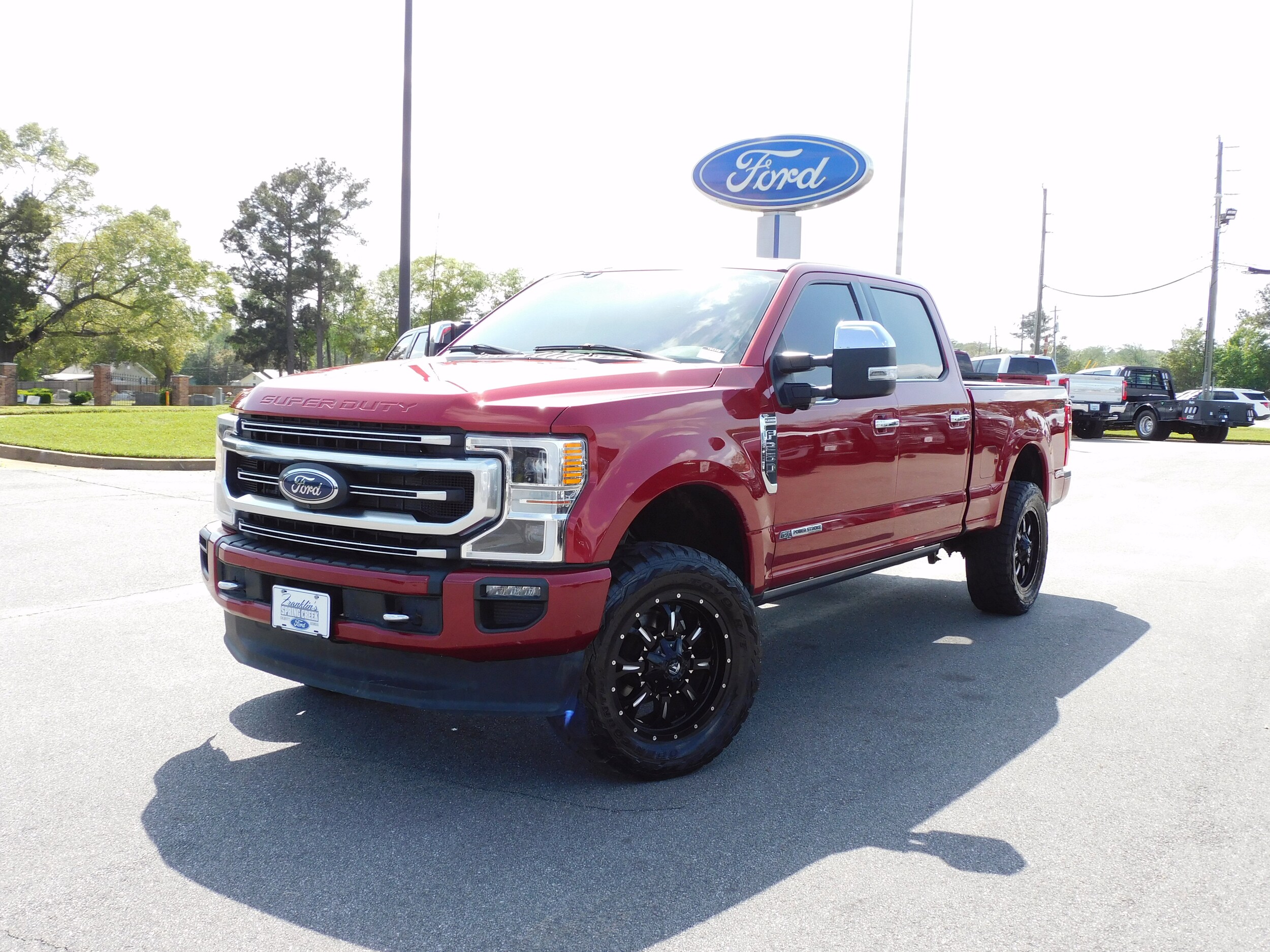 2022 Ford F-250 Platinum photo 2