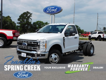 2025 Ford F-350SD XL Chassis