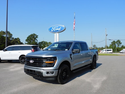 2025 Ford F-150 XLT TRUCK
