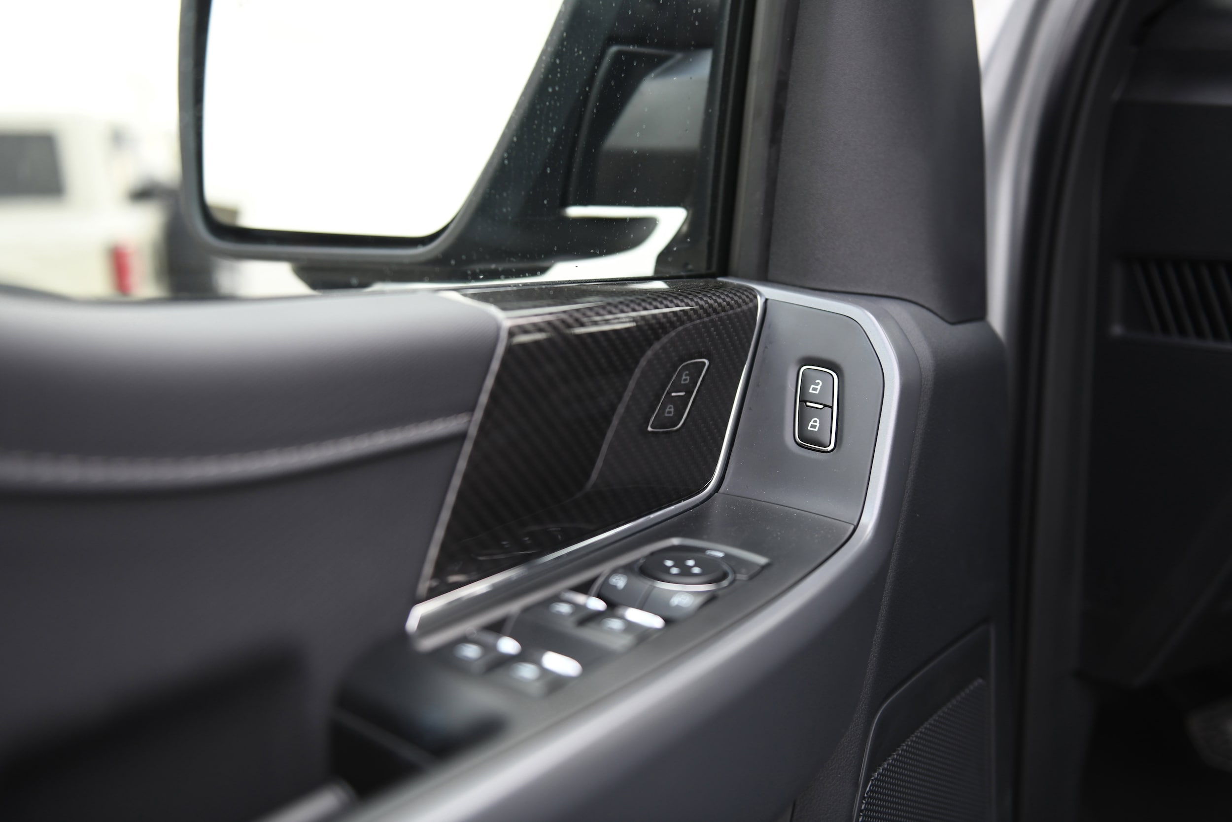 2025 Ford F-150 XLT - Photo 34