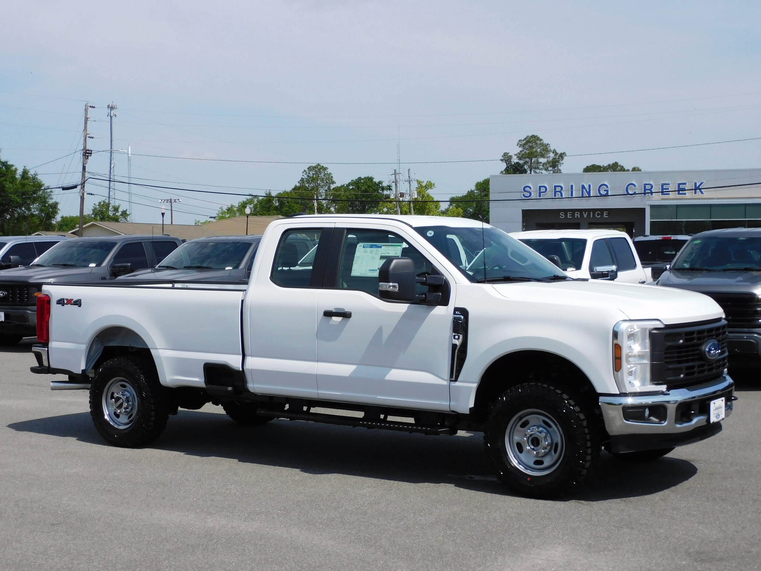 2025 Ford F-250 photo 4