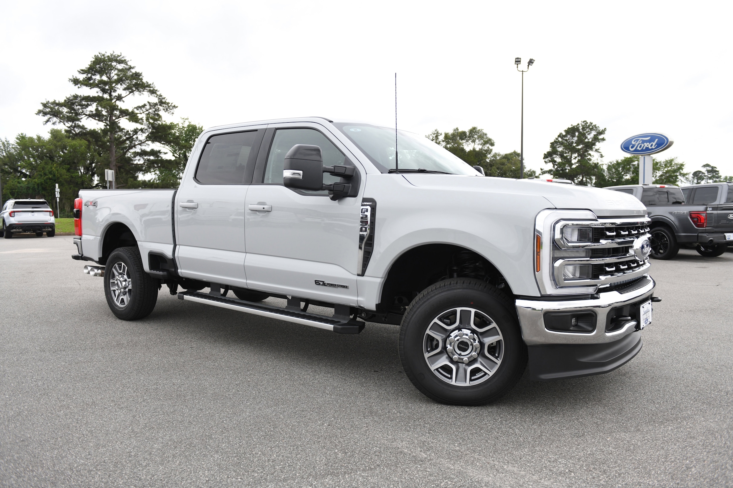 2026 Ford F-250 Lariat 4x4 Crew Cab 8' Box's photo