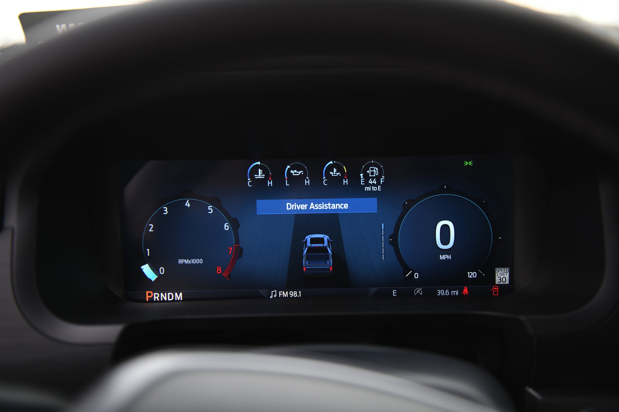 2025 Ford F-150 XLT - Photo 36
