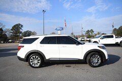 2025 Ford Explorer Platinum SUV