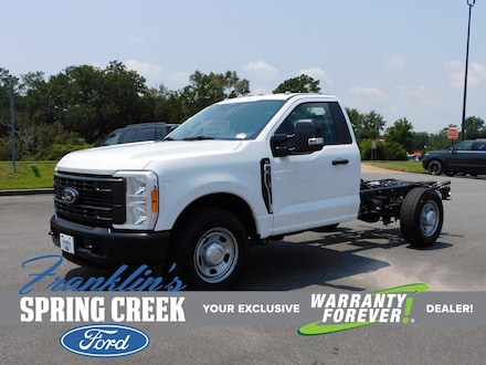 2023 Ford F-350SD XL Chassis