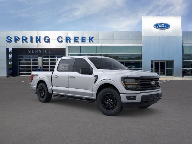 2025 Ford F-150 XLT photo 3