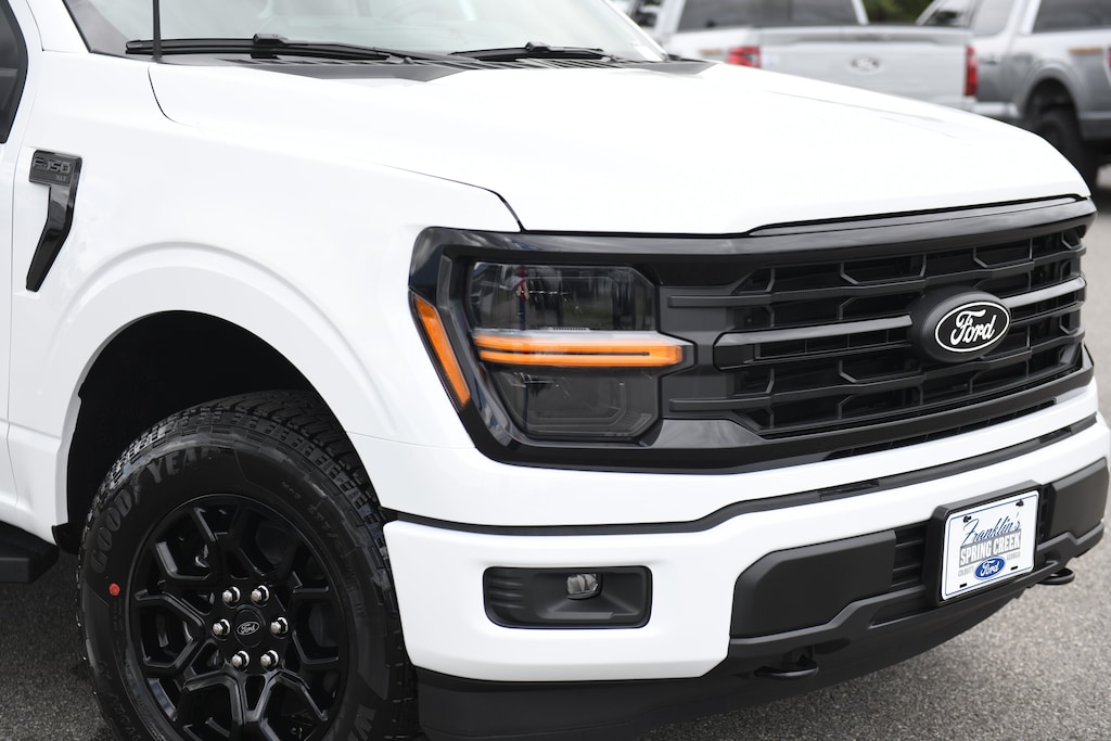 New 2026 Ford F-150 XLT TRUCK