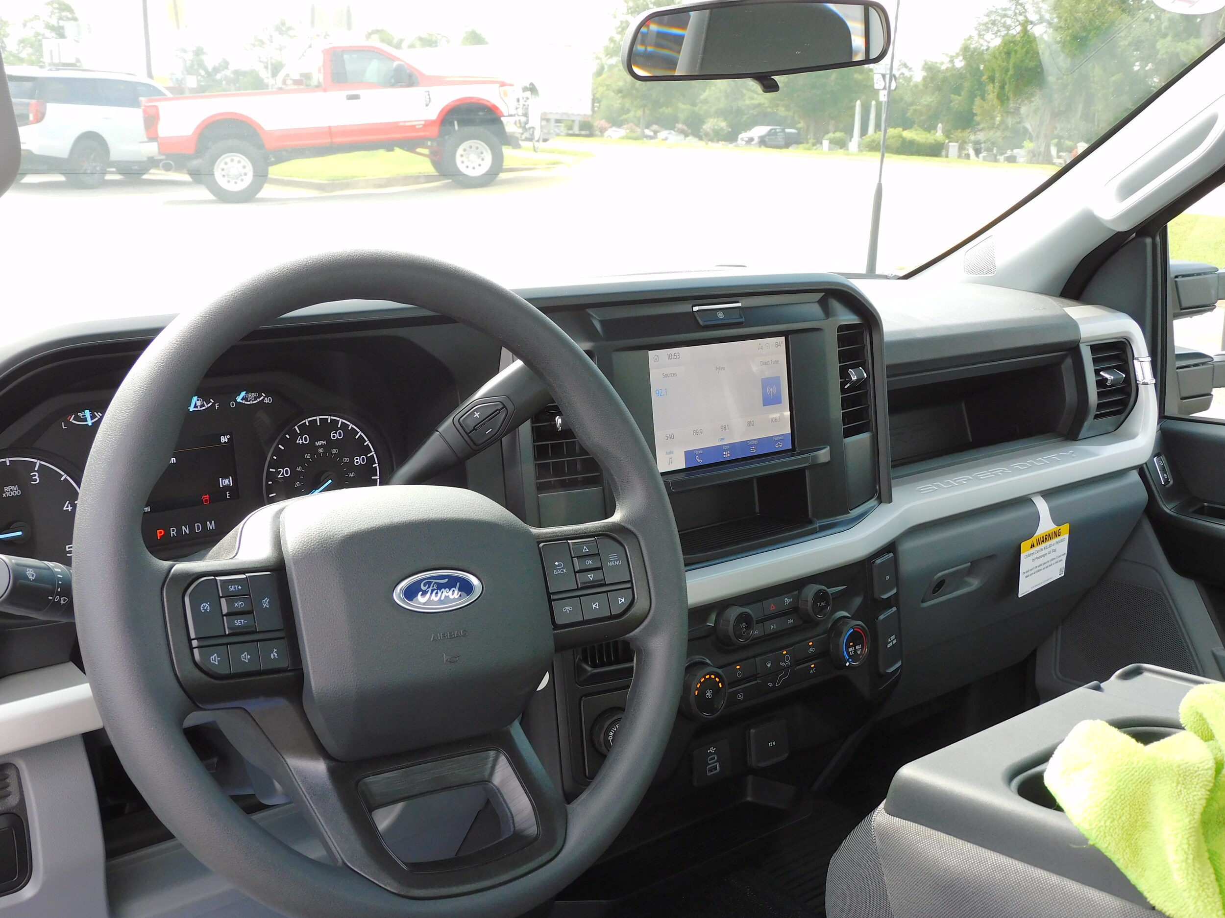 2025 Ford F-350 Super Duty XL - Photo 10