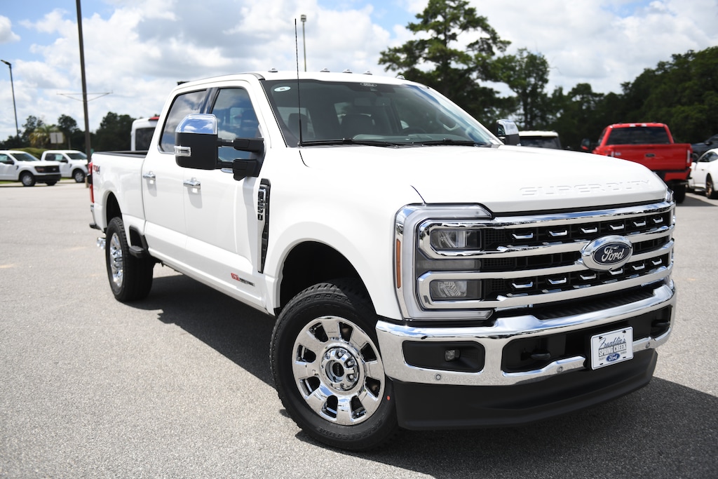 New 2026 Ford F-250SD Lariat Truck