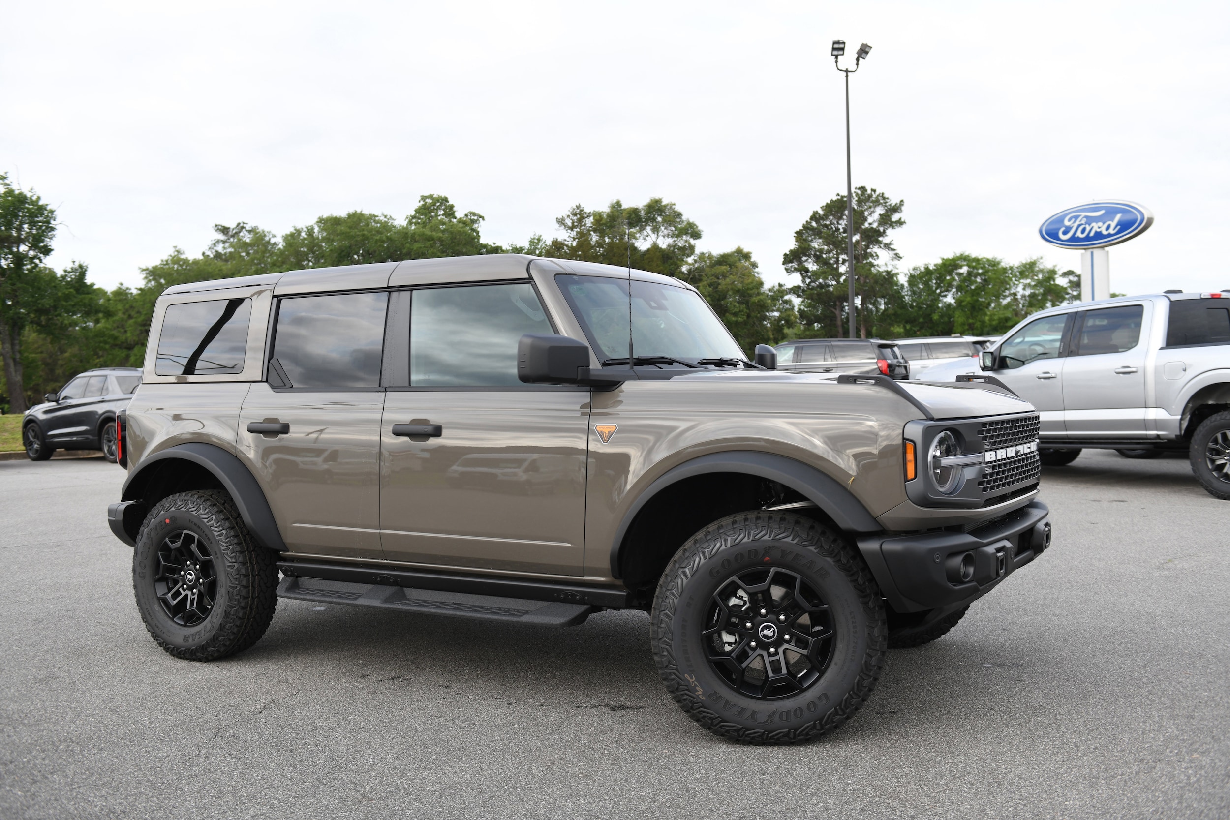 2026 Ford Bronco Badlands 4x4's photo