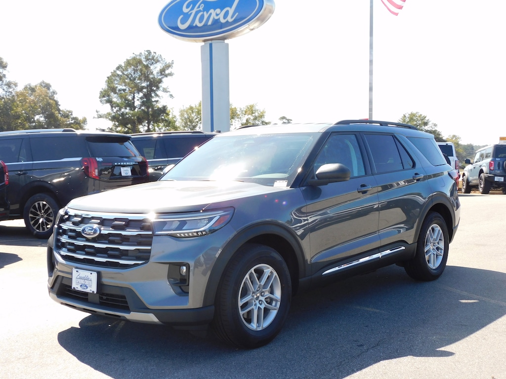 New 2025 Ford Explorer Active SUV
