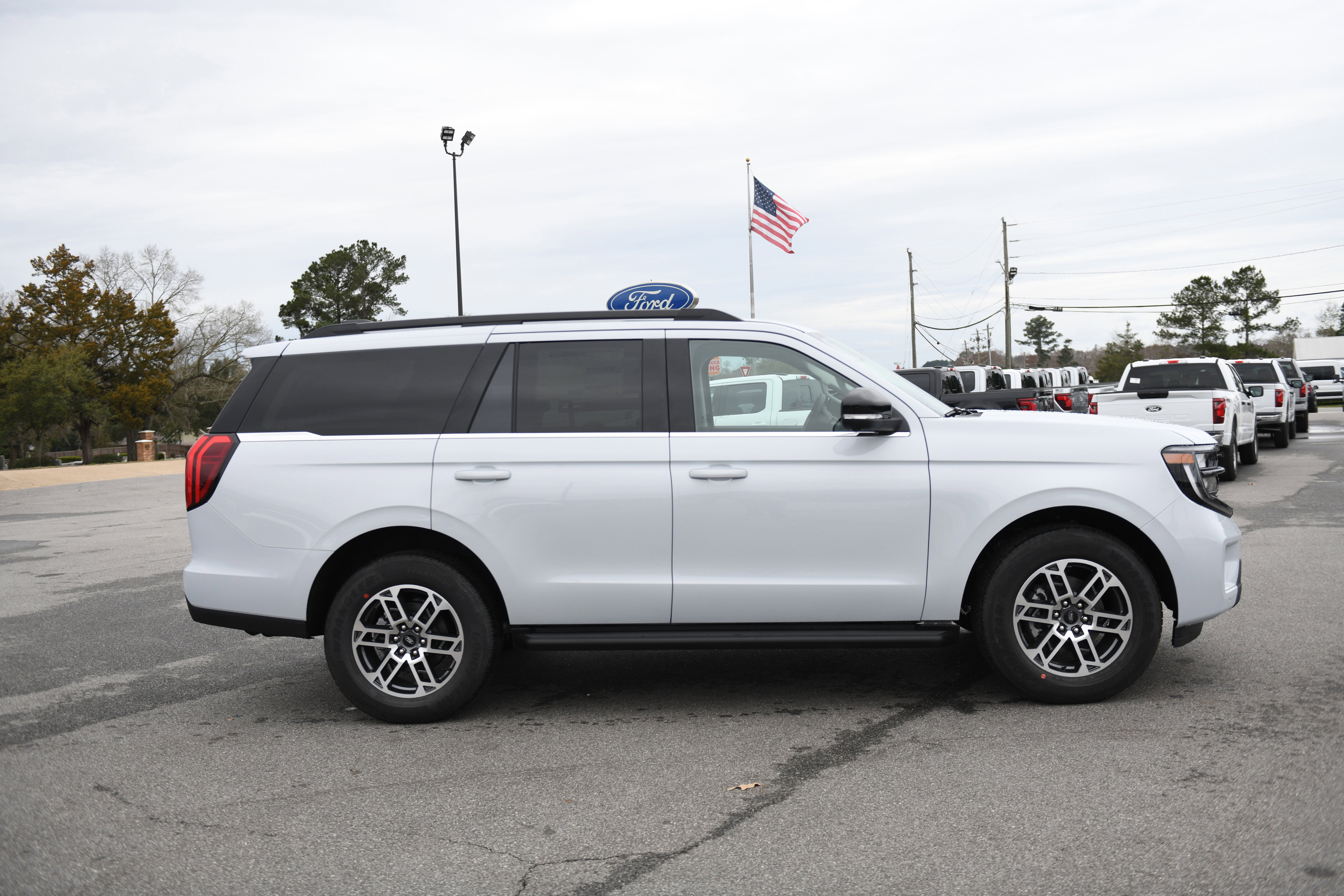 2026 Ford Expedition Active SUV