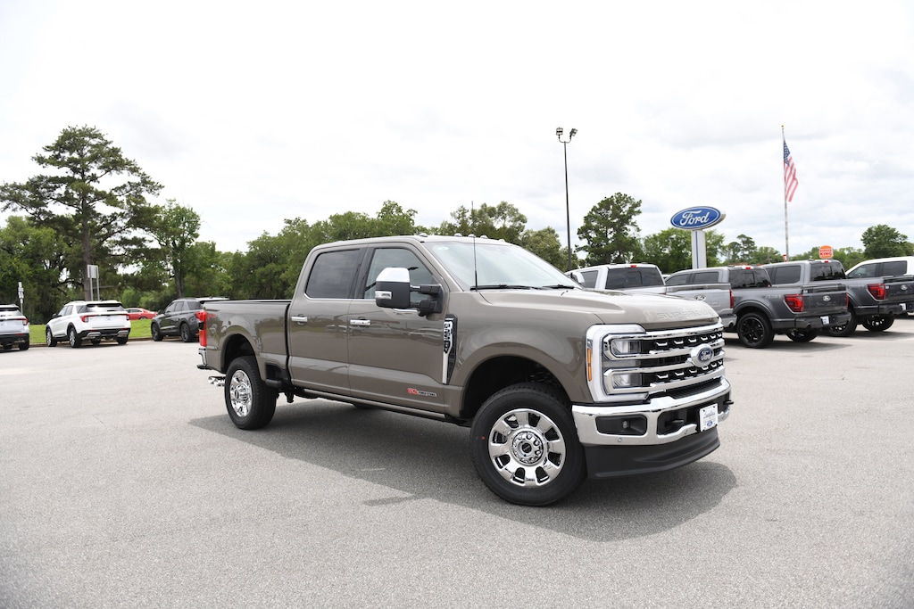 New 2026 Ford F-250SD Lariat TRUCK