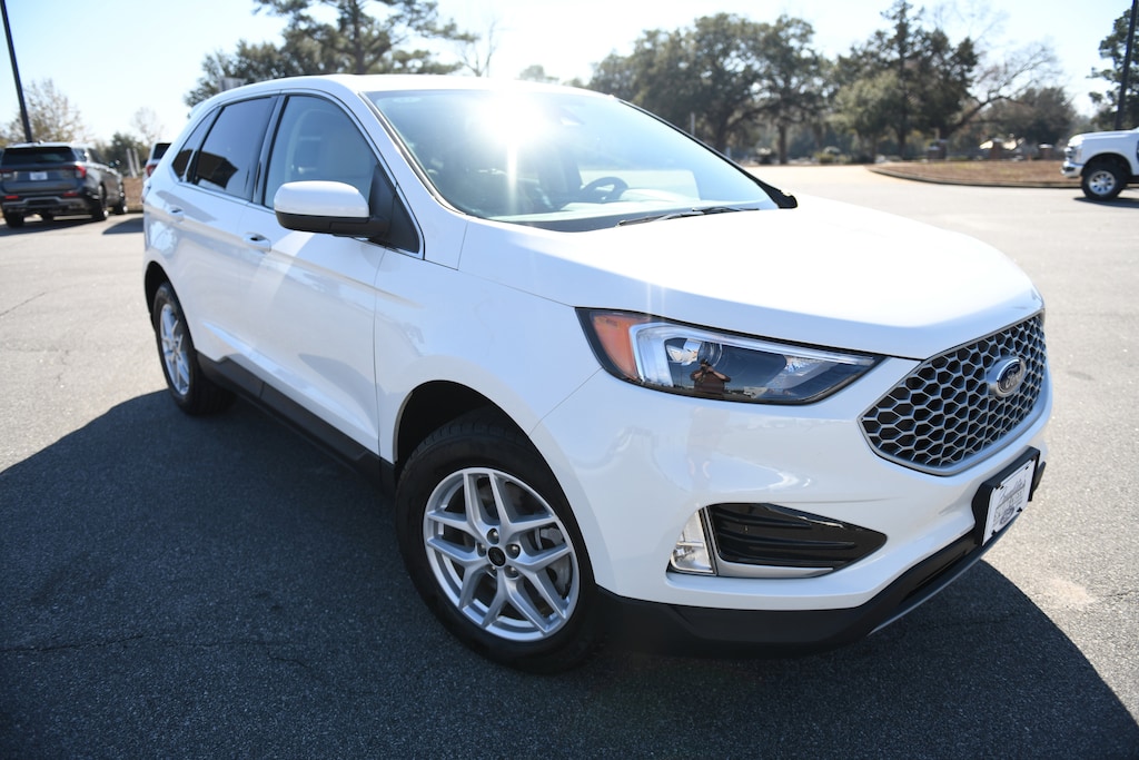 Used 2023 Ford Edge SEL SUV