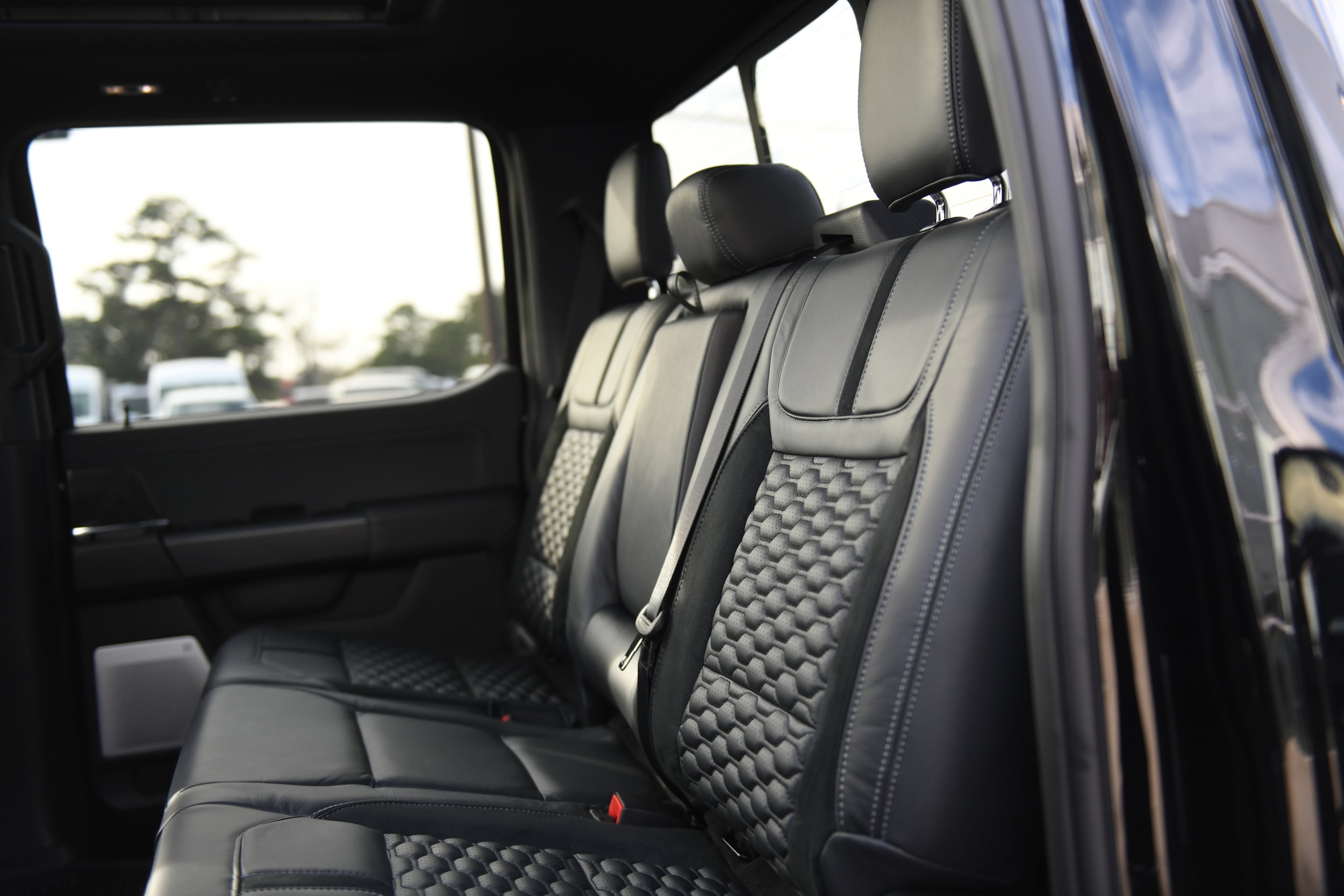 2025 Ford F-150 Lariat - Photo 41