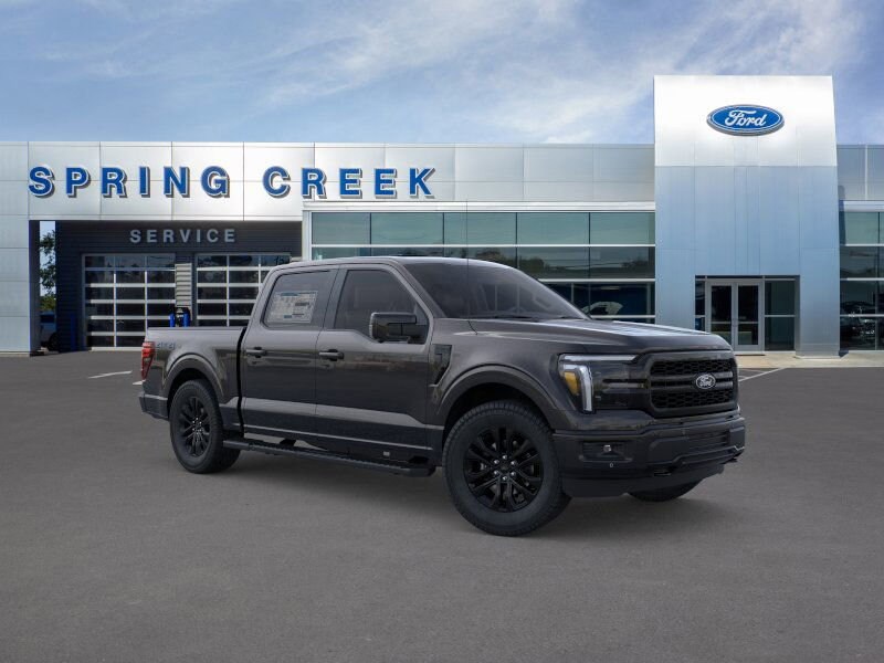 2025 Ford F-150 Lariat photo 2