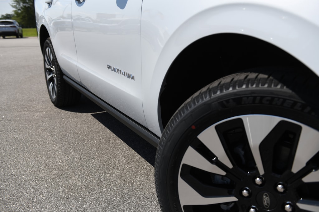 New 2026 Ford Expedition Platinum SUV
