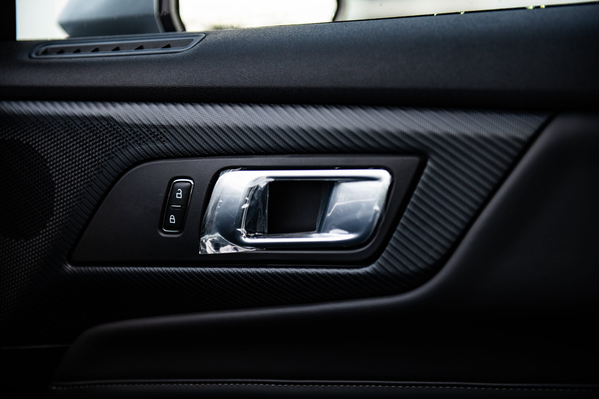 2025 Ford Mustang GT Premium - Photo 28