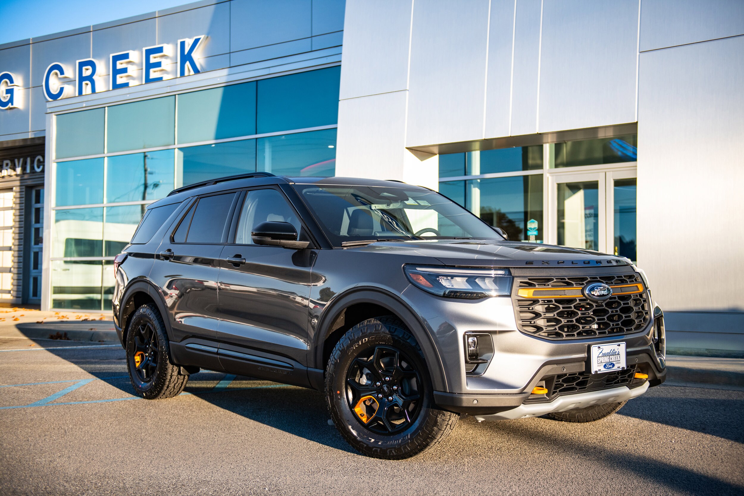 2026 Ford Explorer photo 4