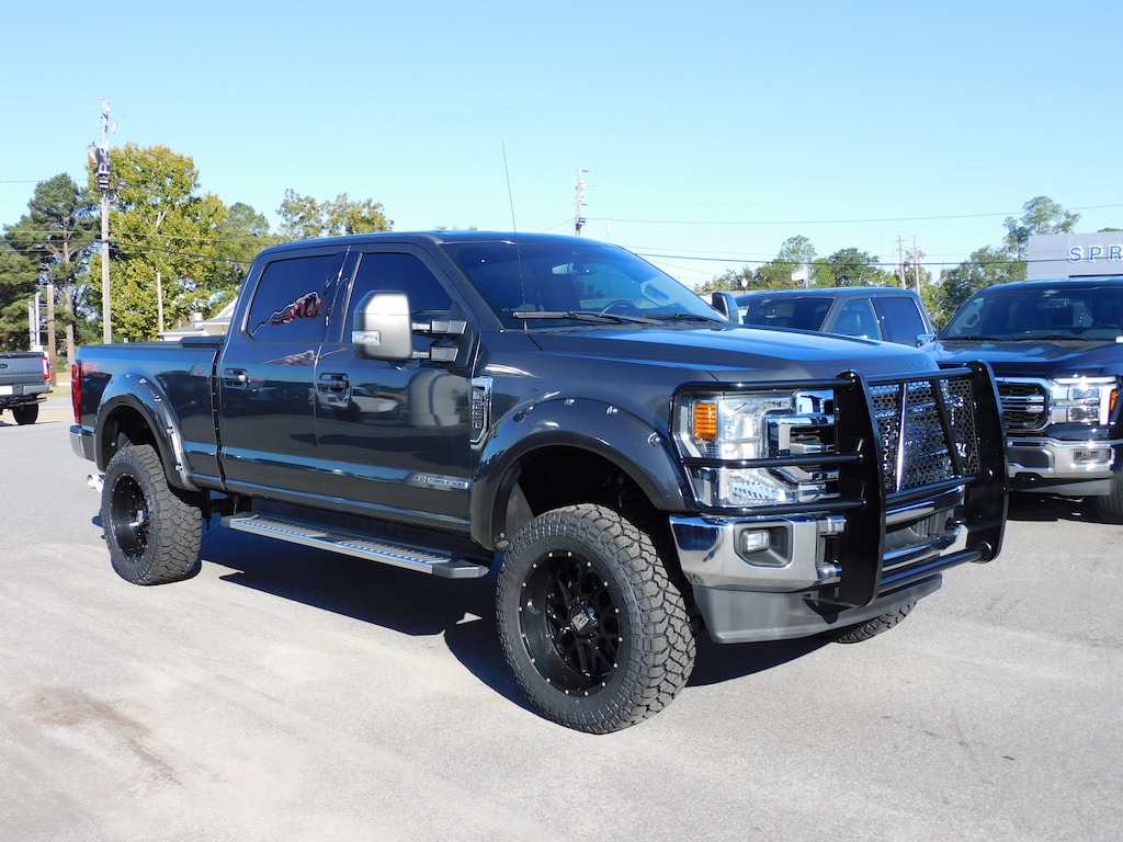Used 2020 Ford Super Duty F-250 SRW LARIAT Truck Crew Cab