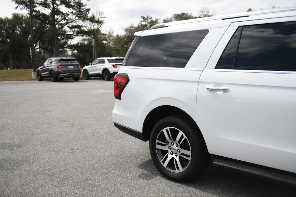 Used 2024 Ford Expedition Max Limited SUV