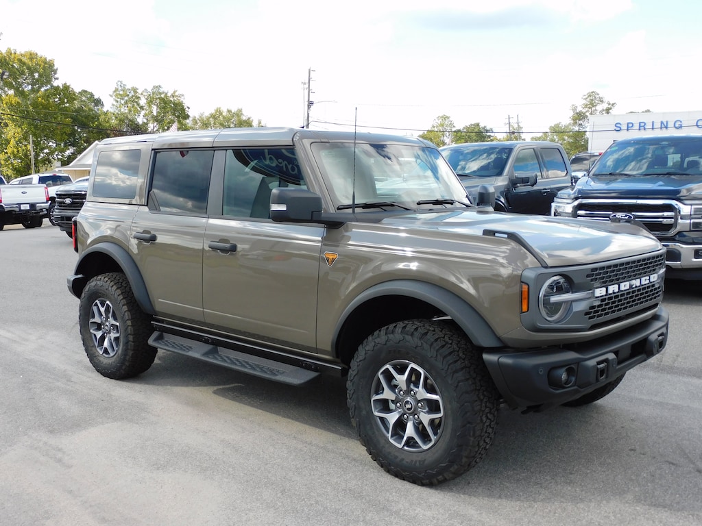 New 2025 Ford Bronco Badlands SUV