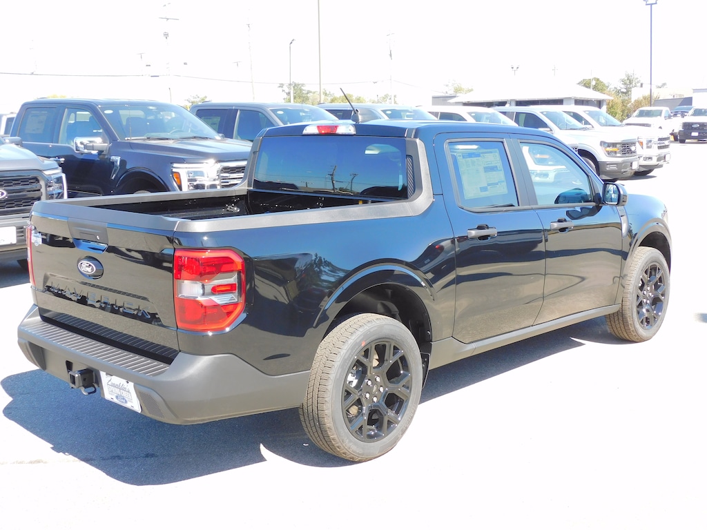 New 2025 Ford Maverick XLT TRUCK