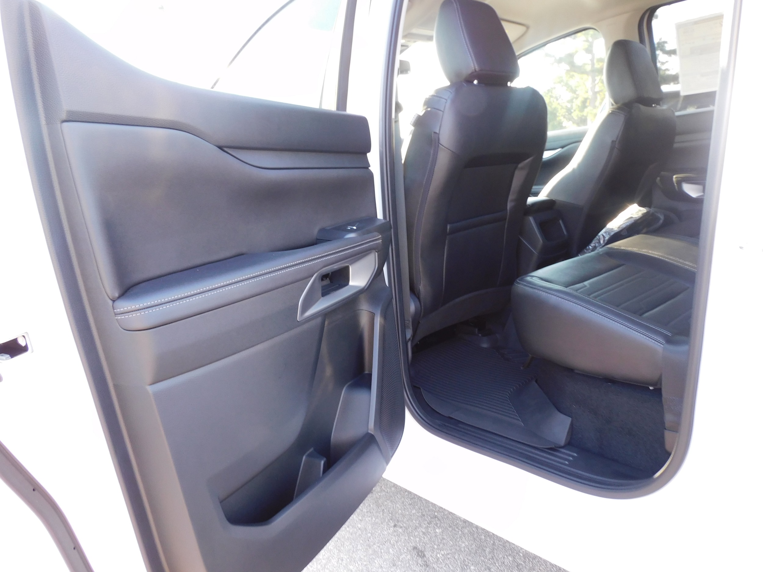 2025 Ford Ranger Lariat - Photo 12