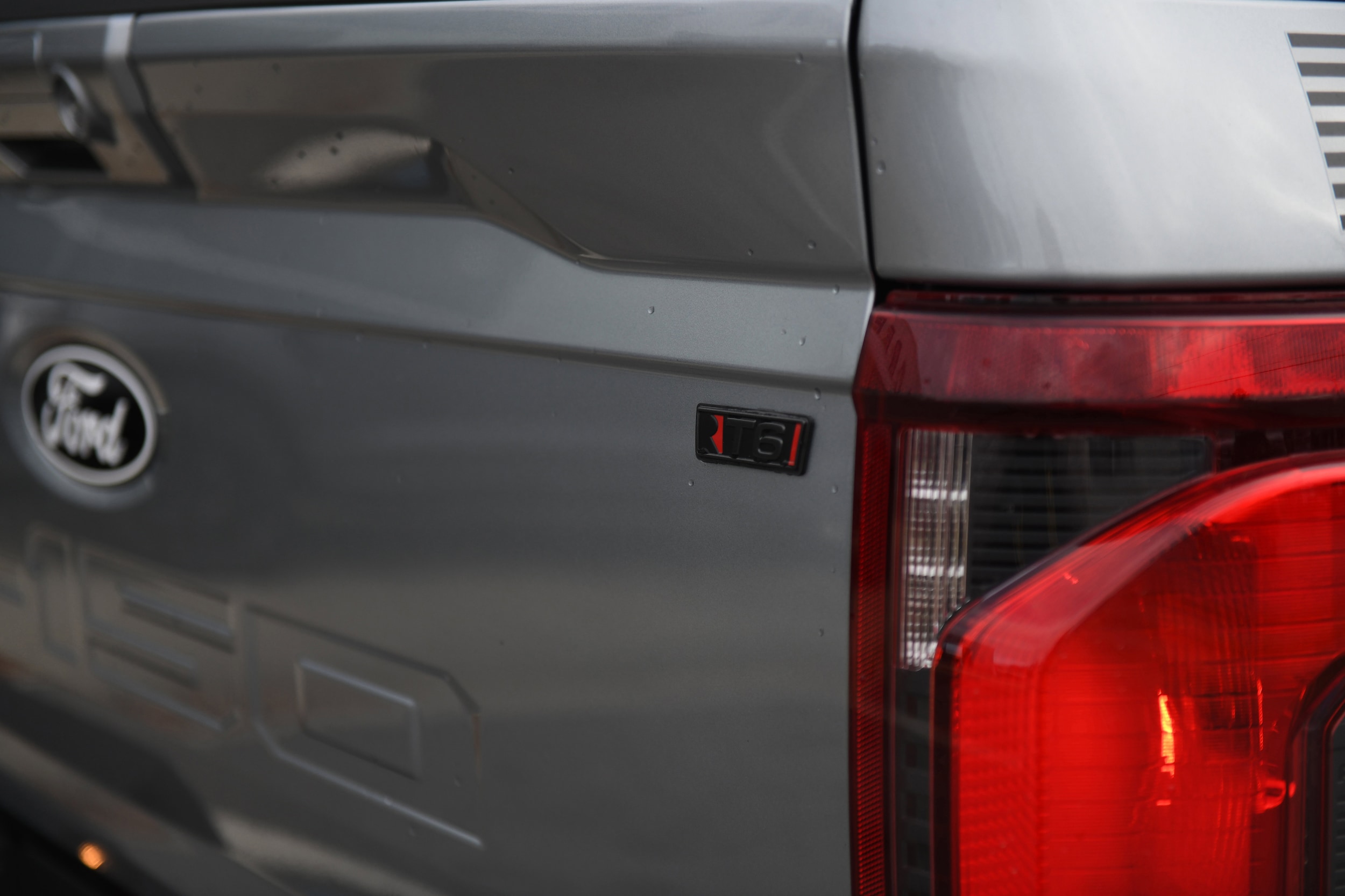 2025 Ford F-150 XLT - Photo 13